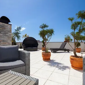 Apartment Luxury With Private Rooftop Terrace, Pula